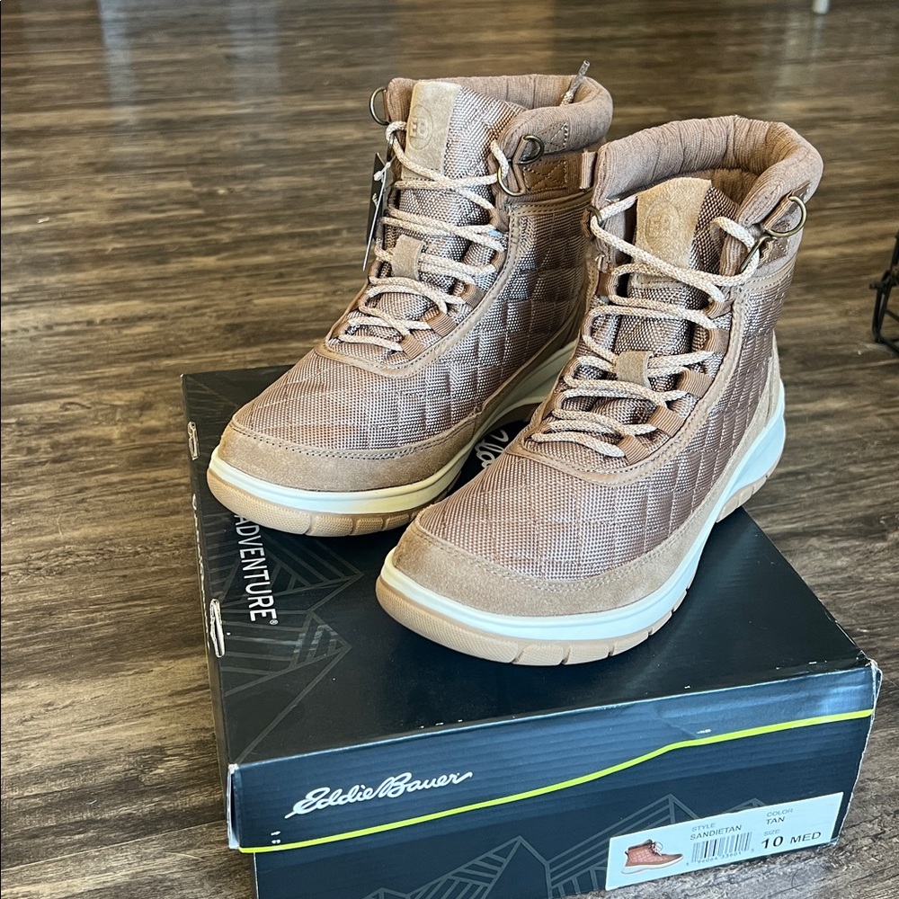 Eddie Bauer Women's Tan Boots